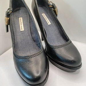 CALVIN KLEIN PLATFORM HEELS